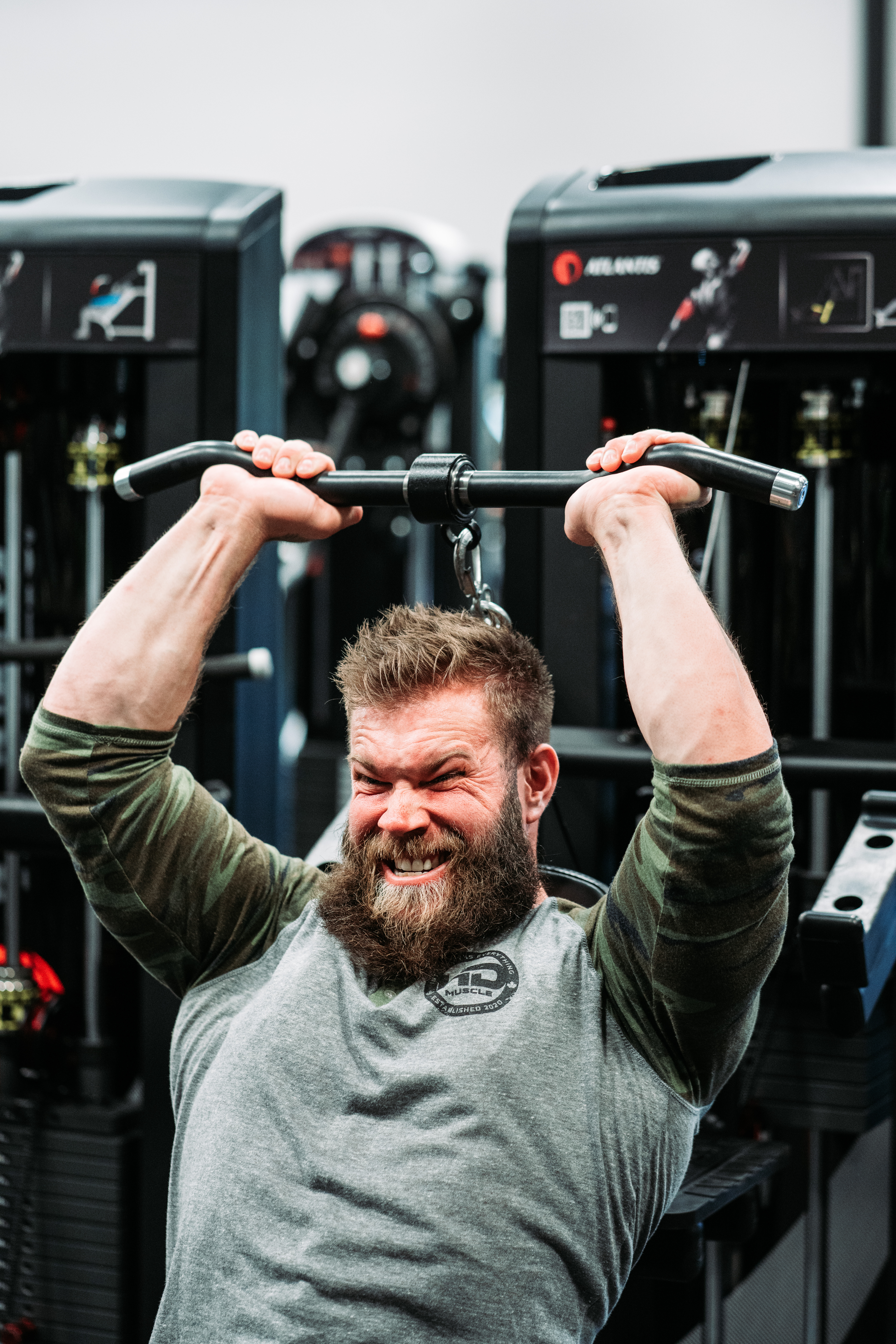 Flat Dumbbell Bench with Pivots